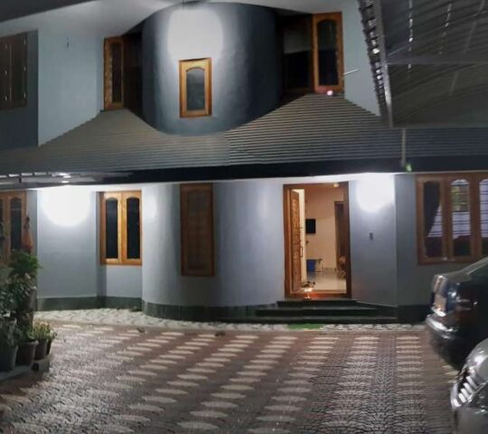 Anjali Homestay in Aluva, Ernakulam